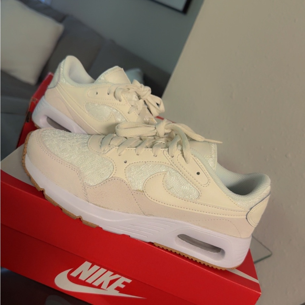 Women’s Nike Lace & Off-White Air Max SC Sneakers Size 6.5